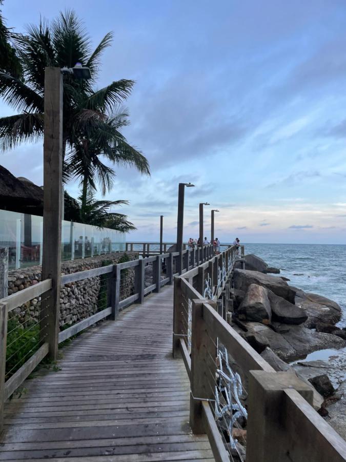 Apto Em Condominio No Centro De Bombinhas, Proximo Da Praia Exterior foto