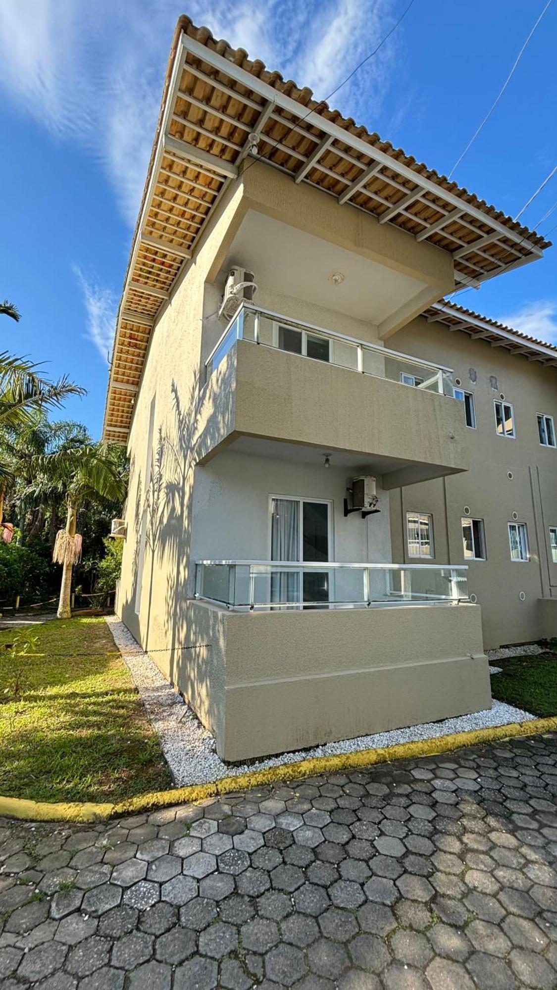 Apto Em Condominio No Centro De Bombinhas, Proximo Da Praia Exterior foto
