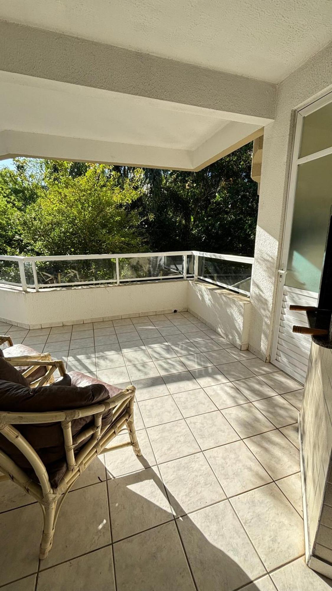 Apto Em Condominio No Centro De Bombinhas, Proximo Da Praia Exterior foto